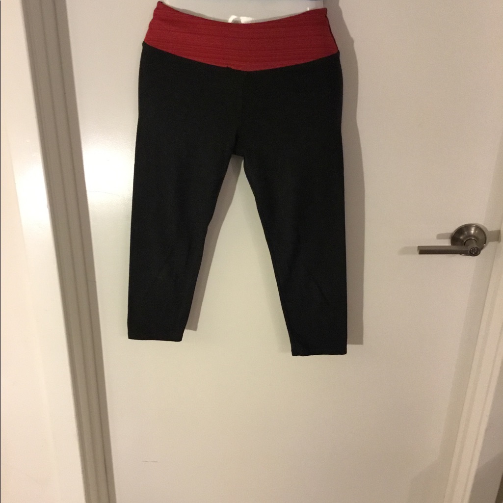 Solow Sport Gray  Red Athletic Sport Pants Size Small 20
